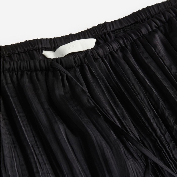 H&M elastic drawstring pants in woven fabric - white - Picture 2 of 4